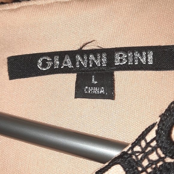 Gianni  Bini Eyelet Black and Nude Sheath Dress, Size L - Picture 3 of 5